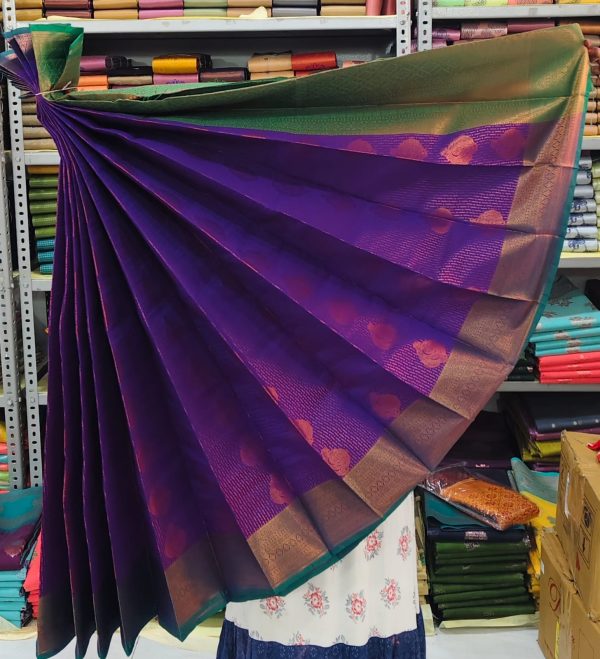 New Arrival: Premium Vaira Oosi Sarees with Contrast Jari Work-0010