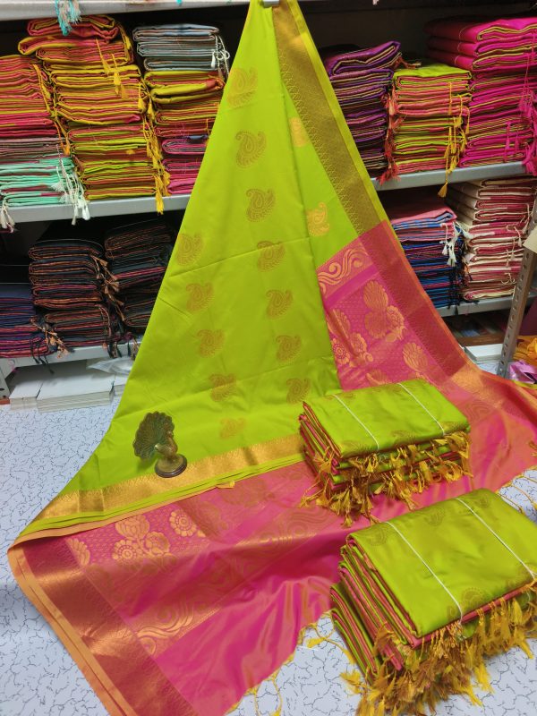 Premium Kanjivaram Jacquard Soft Silk Saree | Rich Pallu & Designer Putta Work-0023