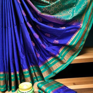 Exclusive Kanchipuram Maha Slub Silk Saree | Grand Wedding Buttas & Contrast Pallu-0010