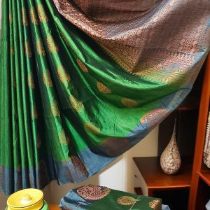 Exclusive Kanchipuram Maha Slub Silk Saree | Grand Wedding Buttas & Contrast Pallu-0021