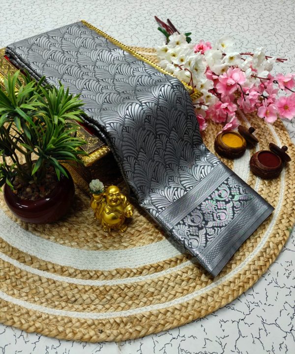 Elite Bridal Pick & Pick Saree | Samuthrika Vasthrakala Style | Real 3D Embossed Silk-0012