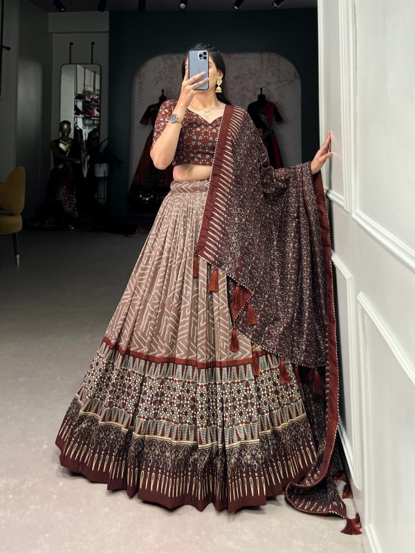 Festive Wear Dola Silk Lehenga Set for Women – Foil Work, Stitched, Dupatta Included-0029