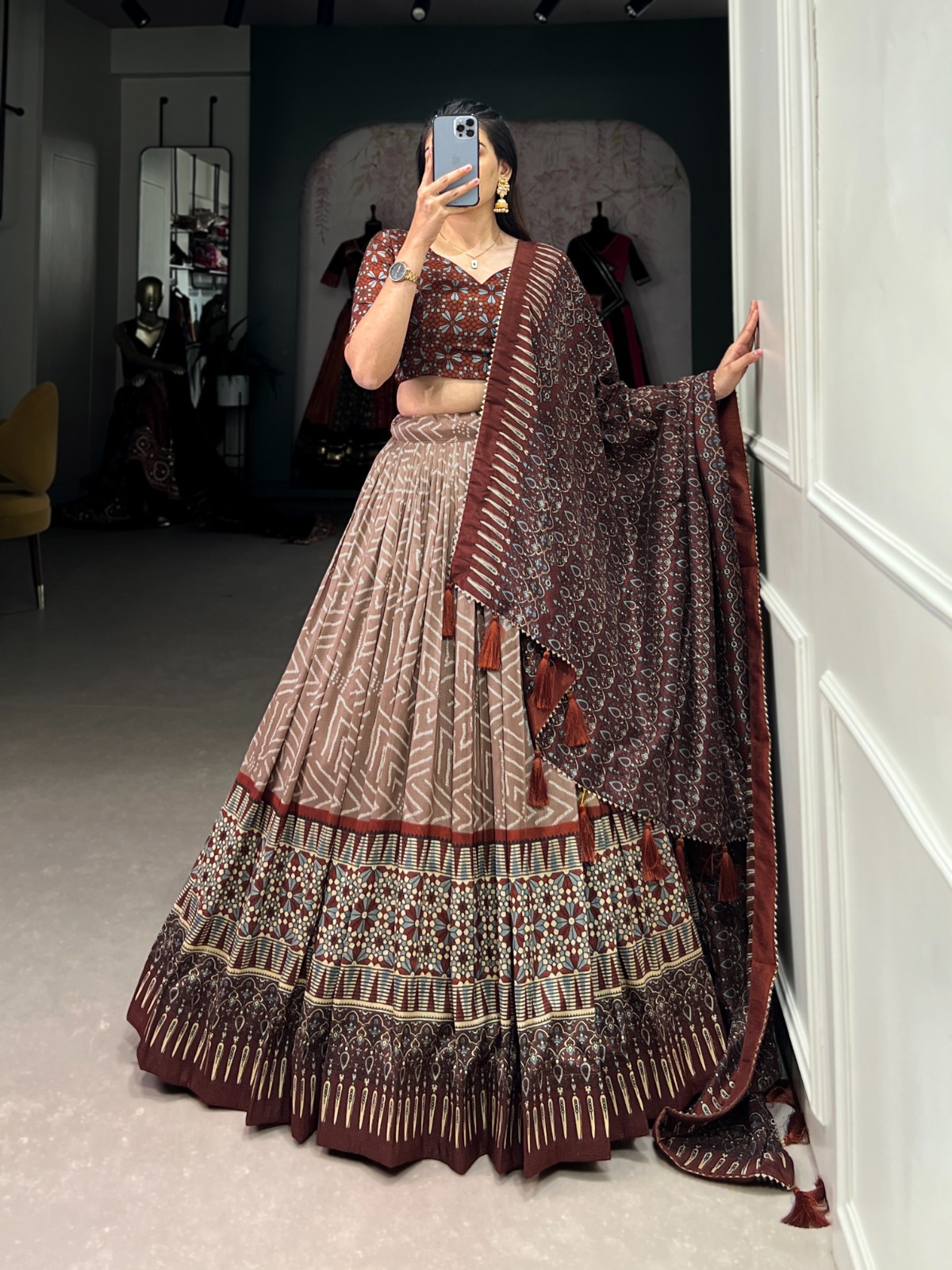 Festive Wear Dola Silk Lehenga Set for Women – Foil Work, Stitched, Dupatta Included-0029